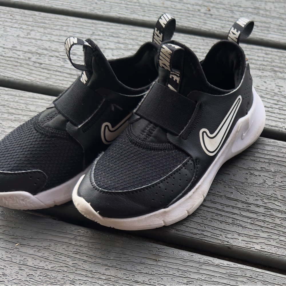 Nike 11C flex runner 3